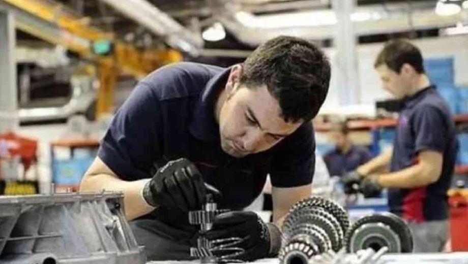 Fomentar Empleo, a través de ANSES.-