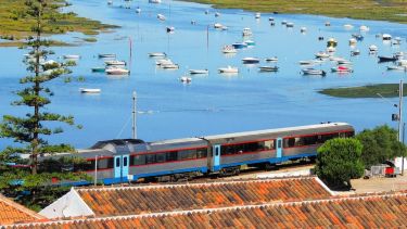 El viaje en tren más largo del mundo: cómo es el recorrido que atraviesa 13 países y dos continentes en 21 días