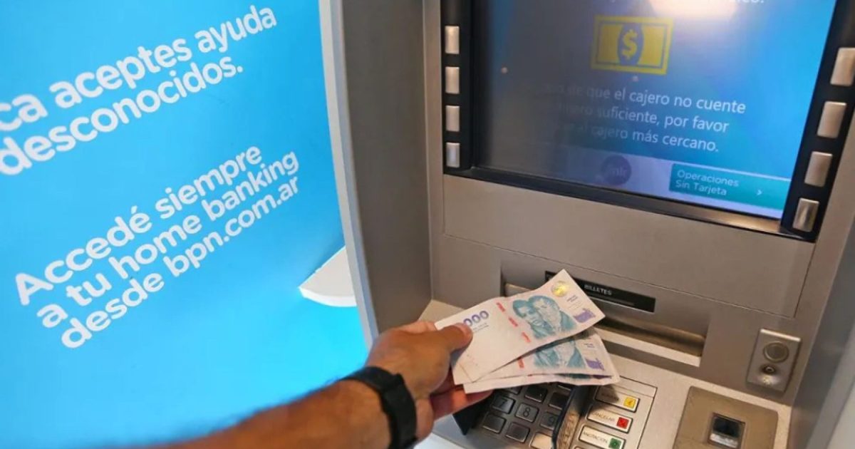 Neuquén anuncia pagos de bono y asignación por ropa de trabajo a estatales