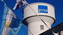 Imagen de El Gobierno avanza con la privatización y define la concesión de AySA: quiénes buscan quedarse con el control de la empresa
