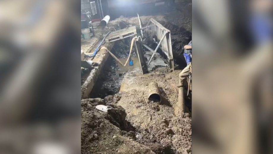 Cortes y baja presión de agua tras la rotura de un caño en Cipolletti