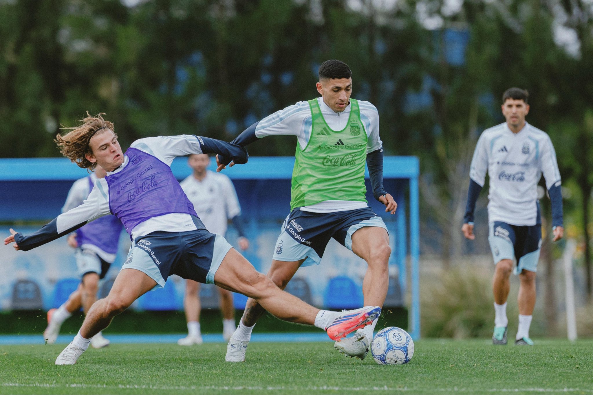 Con casi todo a disposición, la Selección Argentina se entrenó en Ezeiza