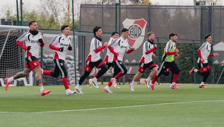 River se enfrena y podría jugar un amistoso ante Vélez. (@River Plate)