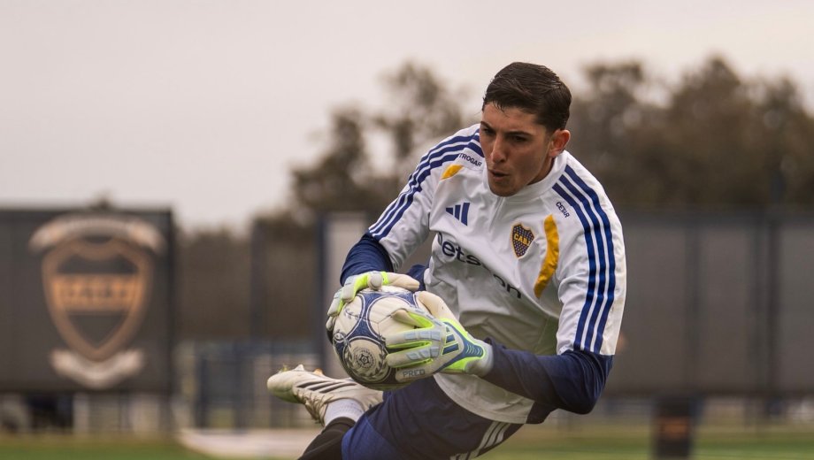 Leandro Brey estará en el arco de Boca ante Racing por la ausencia de Montero, convocado a la selección Colombia.