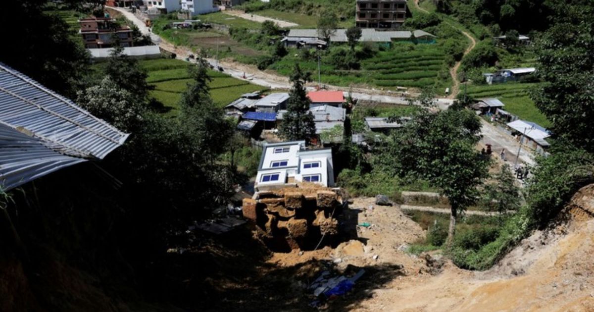 Avalancha en Nepal dejó al menos 4 muertos y varios desaparecidos