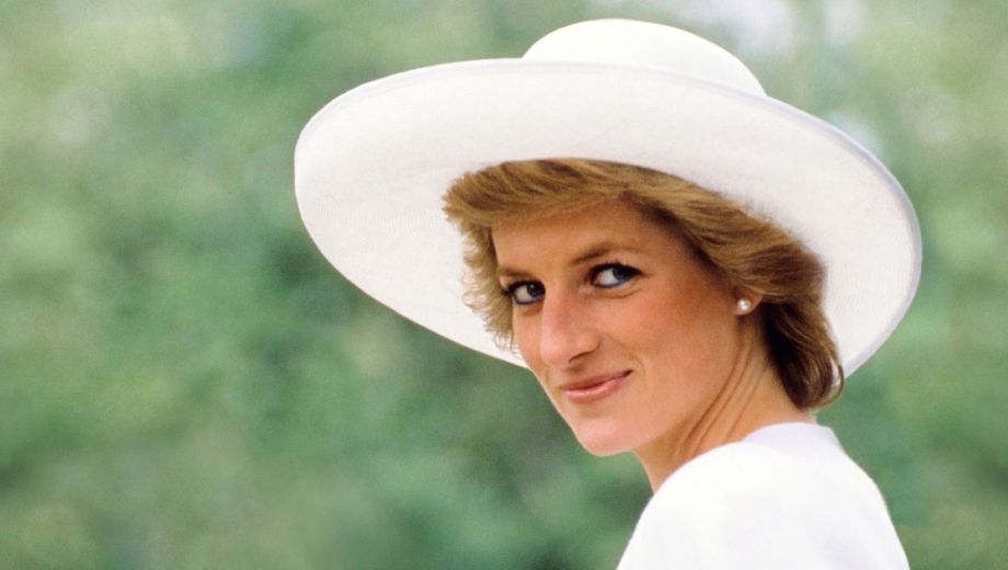 La polémica frase sobre Lady Di que el hermano de la princesa le atribuye al rey Carlos III.-