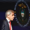 Imagen de Luis Caputo sale a convencer a Wall Street mientras el FMI revisa las cuentas