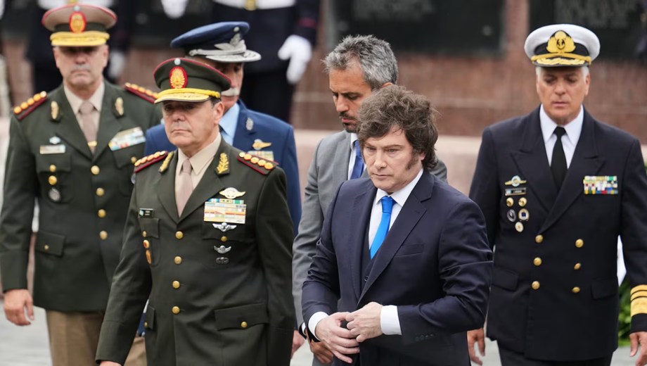 La Casa Rosada busca integrar desde Tierra del Fuego información de telecomunicaciones y sistemas satelitales. Foto: AP.