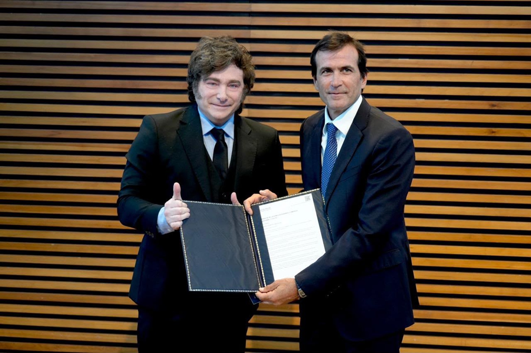 Javier Milei designa a Adolfo Cambiaso embajador del deporte argentino