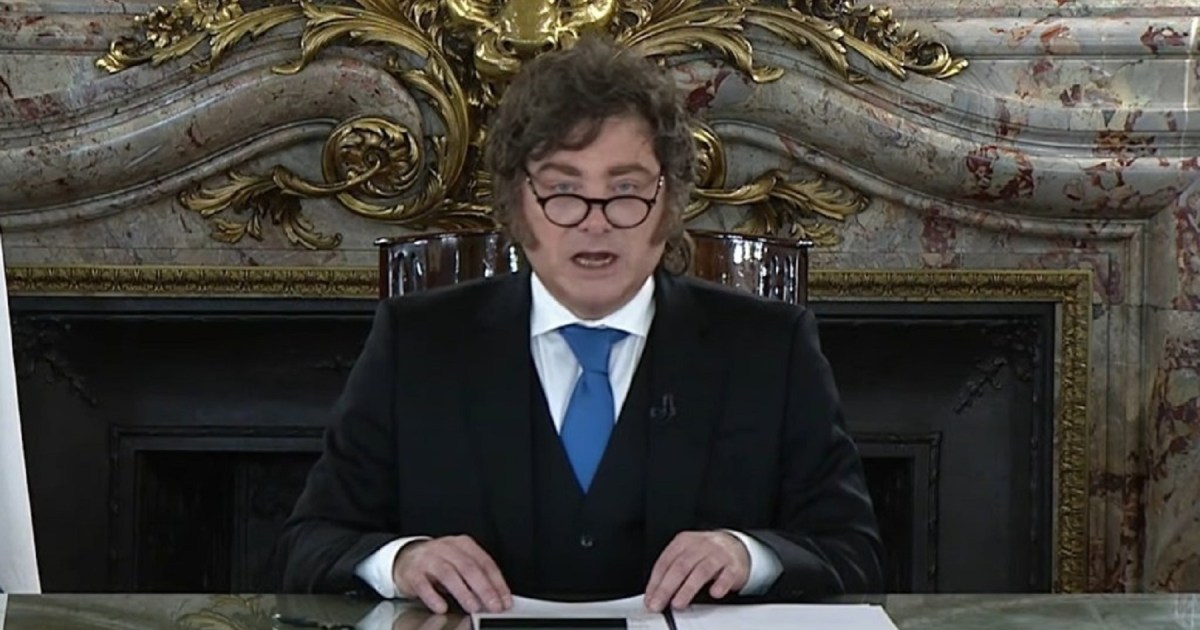 El proyecto por Malvinas incorpora un delito por «desinformación» y genera críticas opositoras