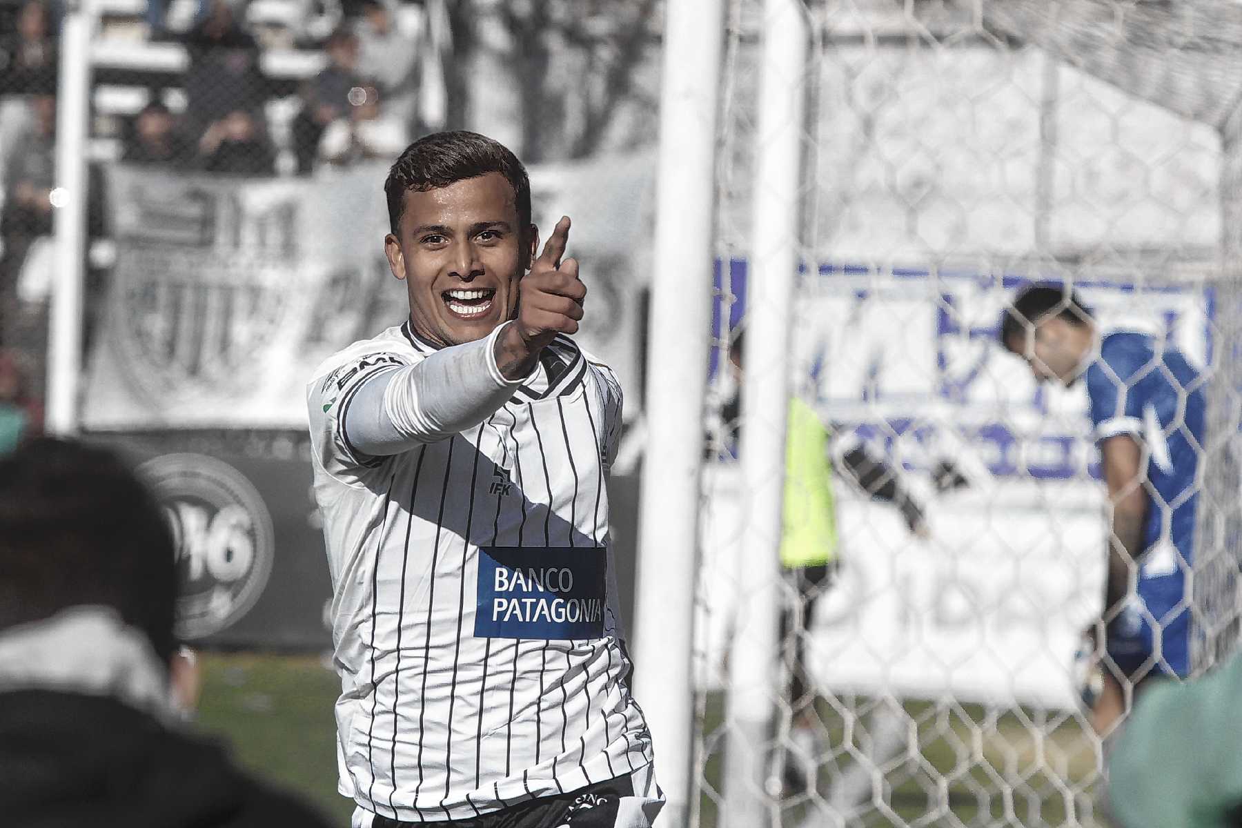 Cipolletti y Alvarado: historial previo a la semifinal del Federal A