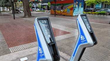 Monopatines eléctricos de uso público en Neuquén: prevén lanzar el sistema para el verano