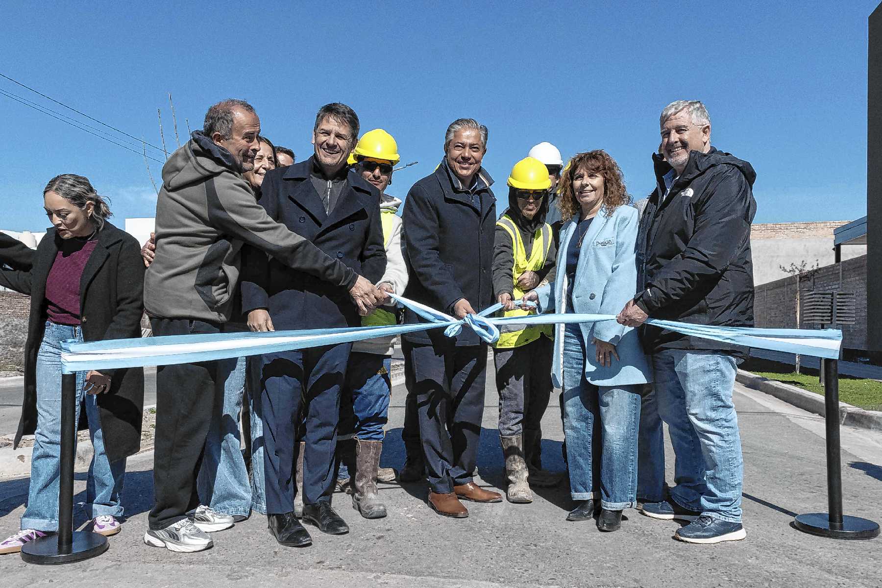 Rincón del Río, Neuquén, inauguró 126 cuadras de pavimento y sistemas pluviales