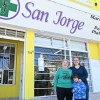 Imagen de Juanita, sus 48 años como farmacéutica en Neuquén y un Bon o Bon que sintetiza su historia