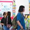 Imagen de Día 6 de la Feria del Libro 2026 en Neuquén: la grilla completa y el pronóstico para este jueves 17