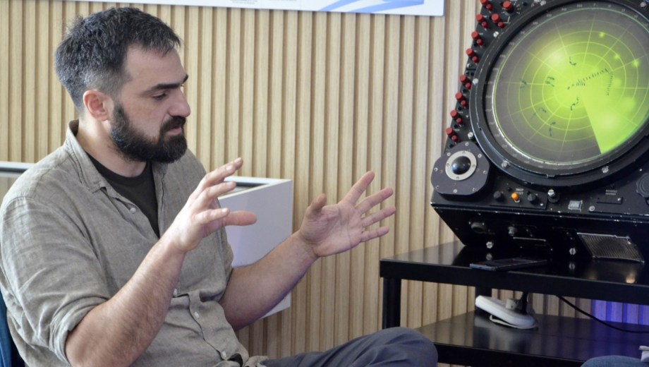 Pablo Fontana, investigador  especialista en Antártida, presentó su libro en el contexto del aniversario del Museo de Malvinas en Bariloche. Foto: Chino Leiva 