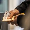 Imagen de Pago de salarios estatales en la Patagonia: provincia por provincia, fechas de cobro en octubre 2026