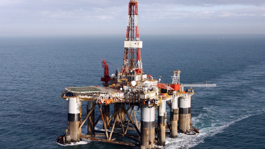 Halliburton y Baker Hughes descartaron operar en Malvinas tras el decreto del Gobierno.