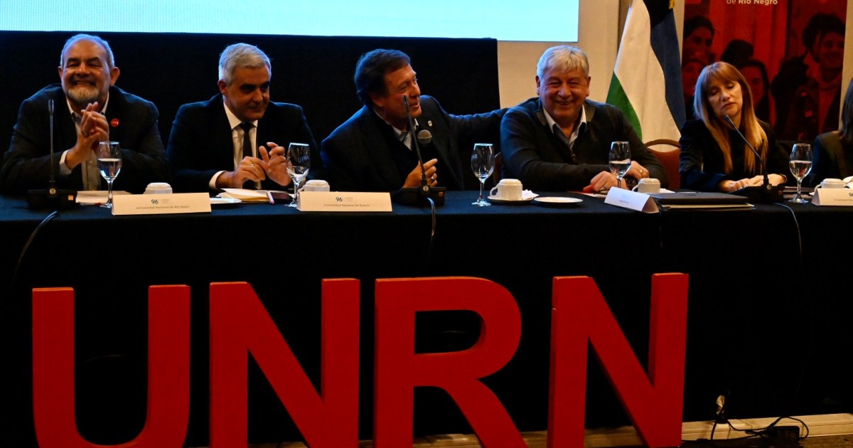 Universidades públicas aprobaron en Bariloche un presupuesto de 11 billones para 2027