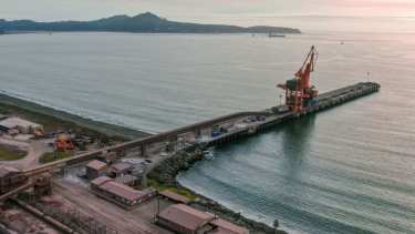 CAP plantea que el puerto de San Vicente puede ser una alternativa para la producción de Neuquén