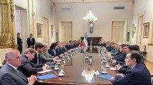 Imagen de Javier Milei convocó a legisladores de La Libertad Avanza a la Casa Rosada para ordenar la agenda del Congreso