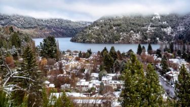 Allanaron una vivienda y secuestraron un rifle calibre .22, cocaína y cannabis en San Martín de los Andes