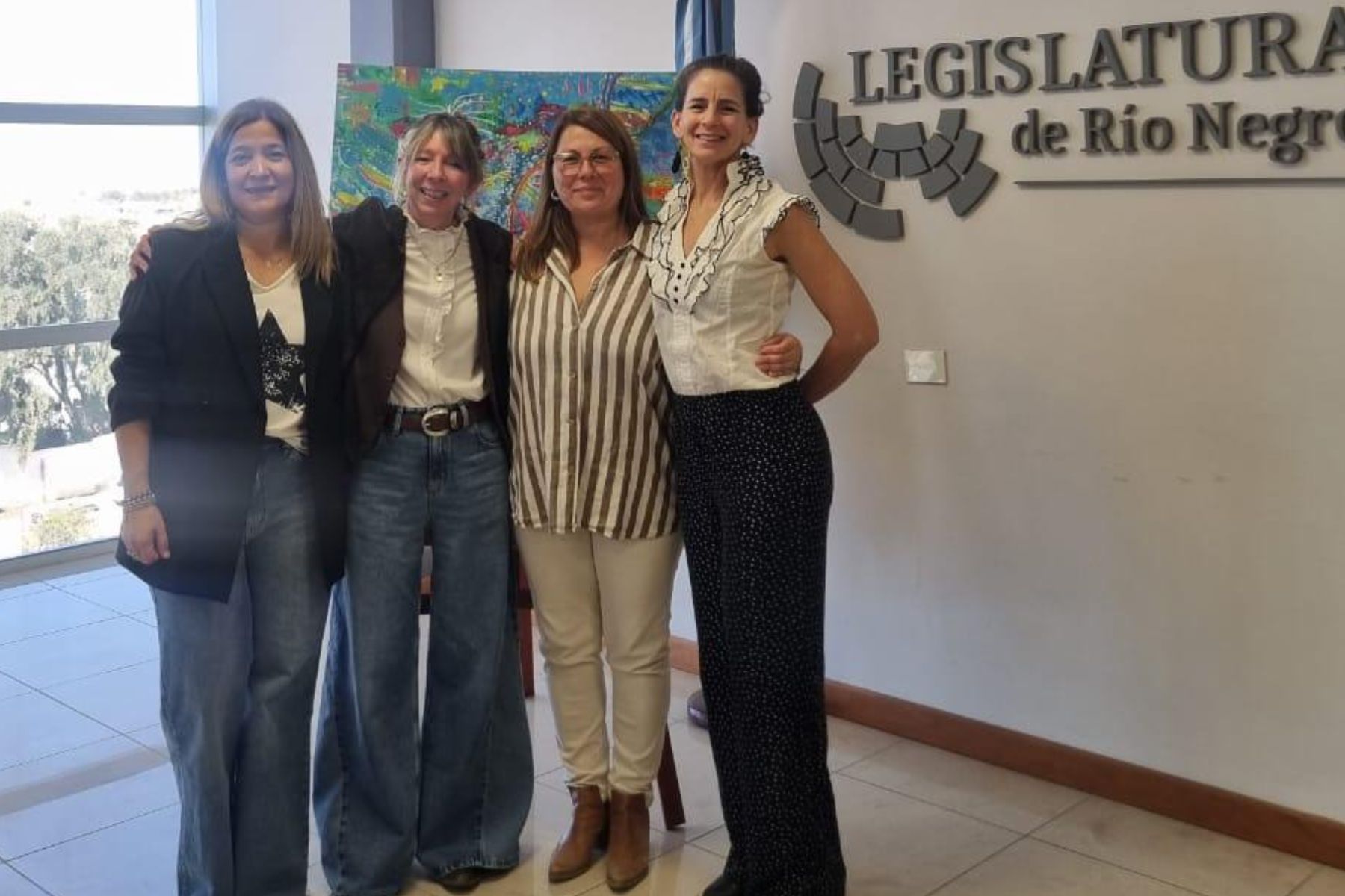 Madres de Viedma crean guía de apoyo para familias con síndrome de Down