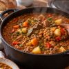 Imagen de La comida de olla ideal para un sábado frío: receta fácil, abundante y rendidora