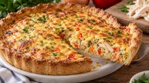 Imagen de Tarta proteica de pollo: una receta fácil, rica y llena de proteínas