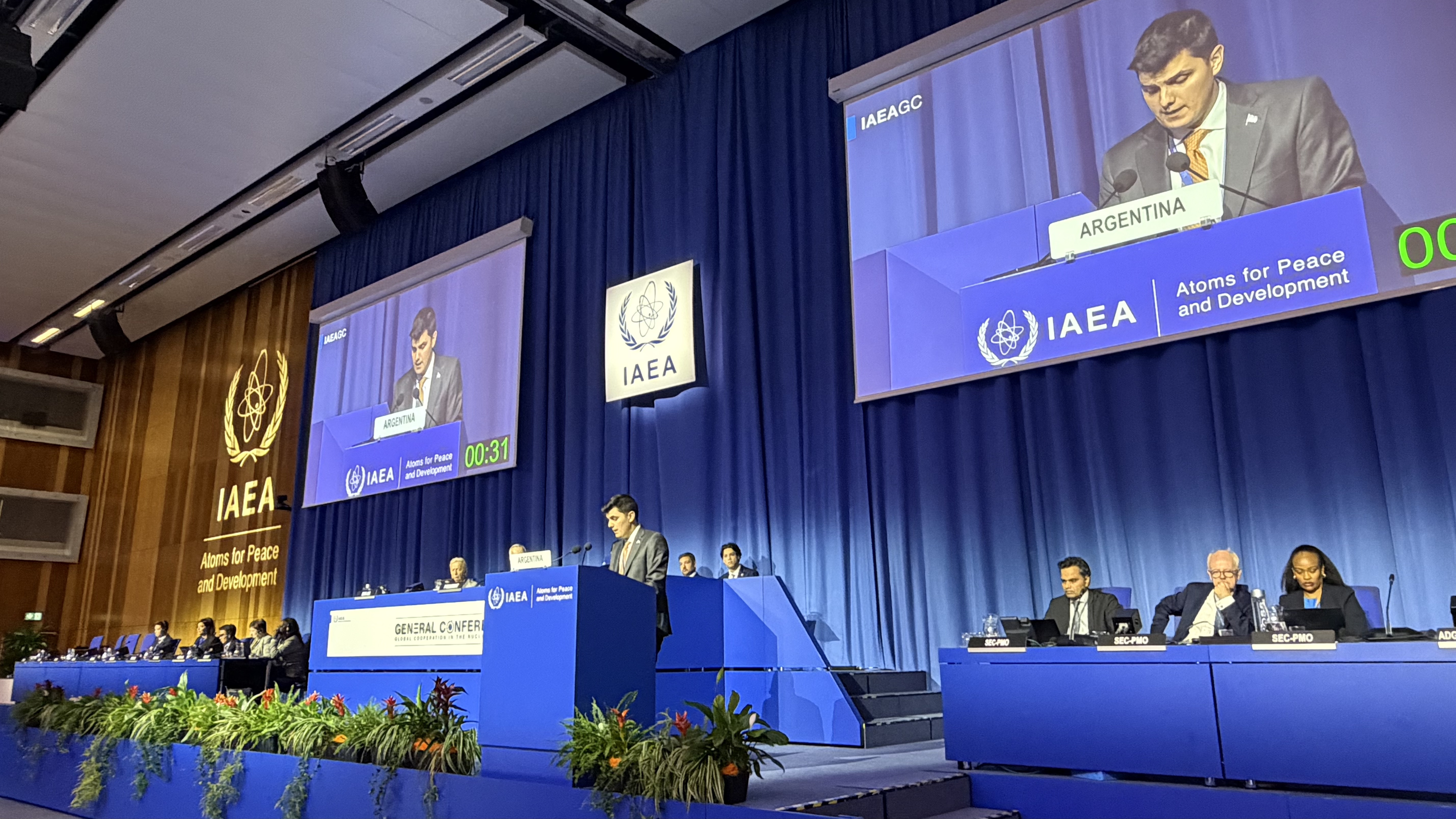 Argentina impulsa su estrategia nuclear en la conferencia del OIEA en Viena