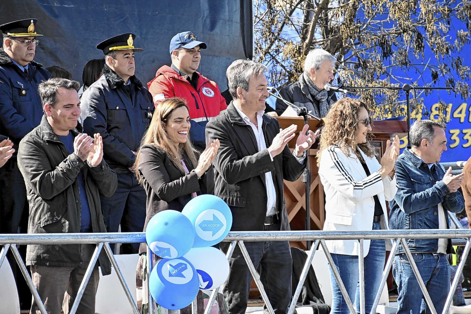 General Roca celebró su 147° aniversario con un colorido desfile cívico-militar