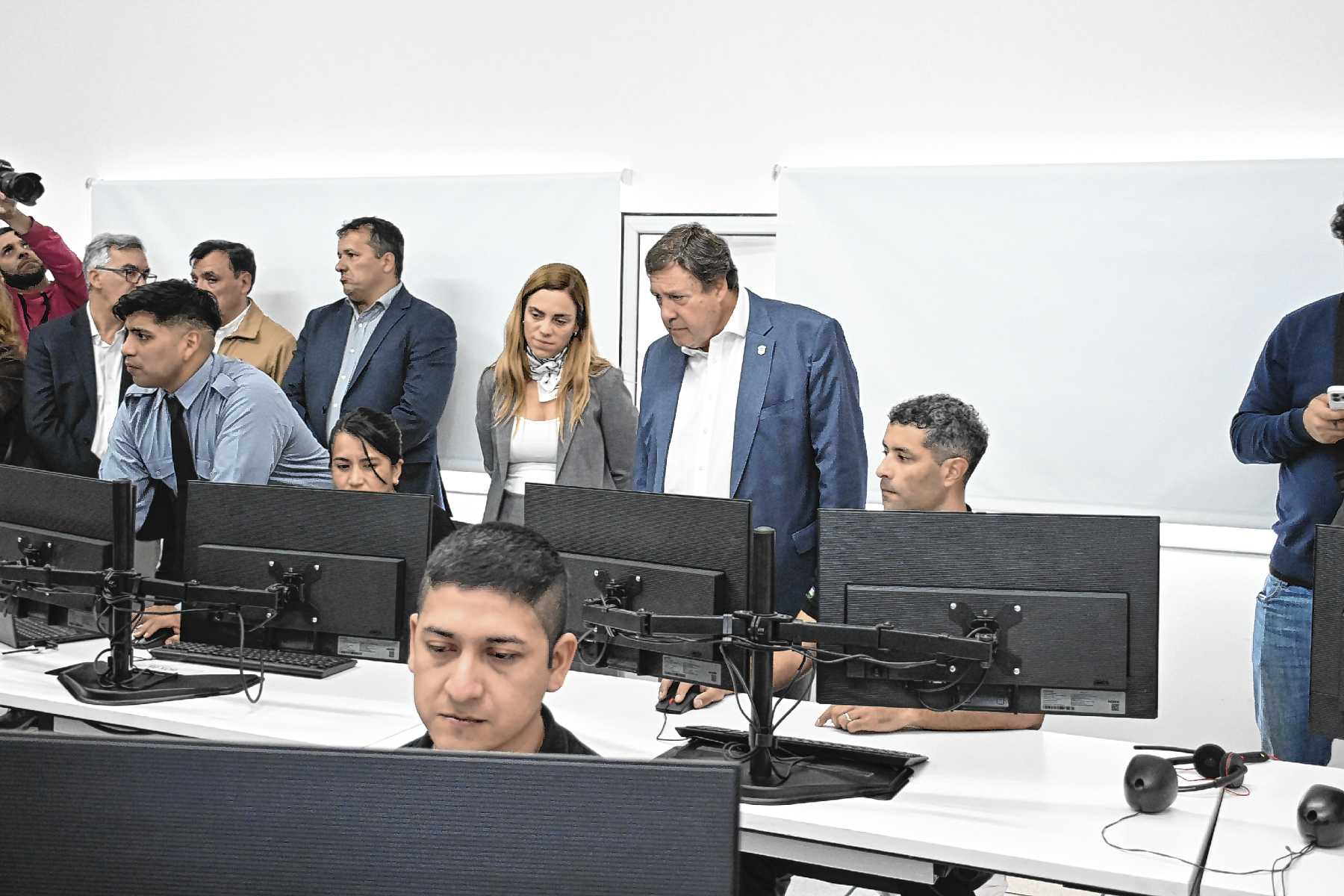 Río Negro amplía el sistema de monitoreo de Roca: el 911 pasará de 65 a 170 cámaras con inteligencia artificial