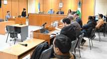Imagen de Pidieron condenas para cuatro policías de Roca acusados por torturas, lesiones y amenazas a adolescentes
