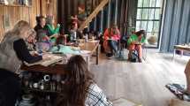 Imagen de Arte entre lagos y bosques: la casa taller de Villa La Angostura que ya recibió a 150 artistas