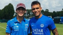Imagen de Encuentro de dos grandes: Franco Colapinto visitó a Lautaro Martínez en la práctica de Inter