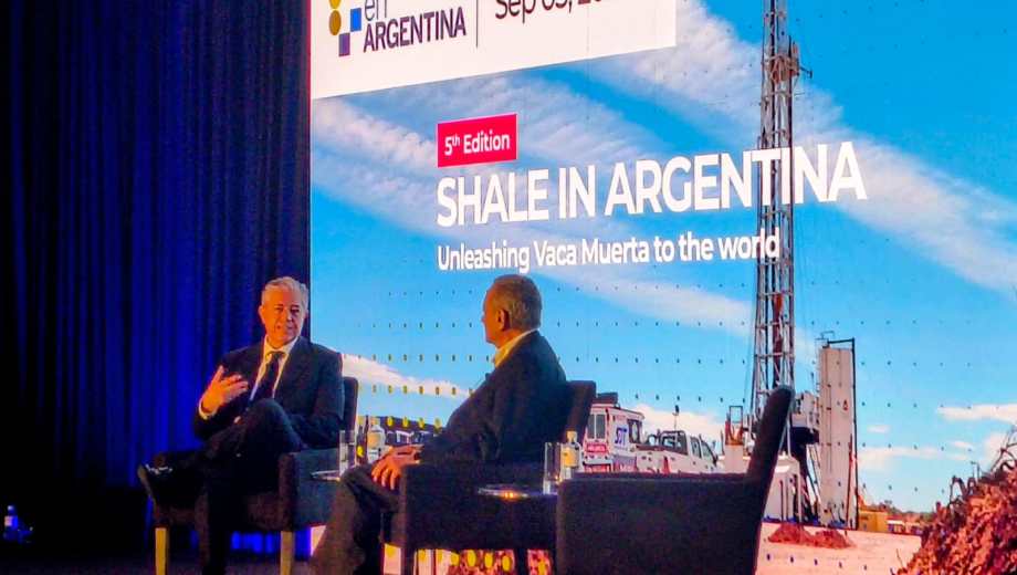 La exposición del mandatario neuquino puso el cierre a una jornada que tuvo como eje mostrar en la principal plaza petrolera de Estados Unidos el potencial de Vaca Muerta. 