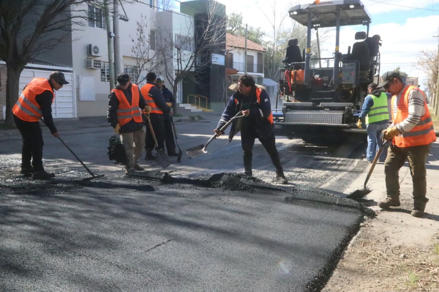 Repavimentación en Neuquén: avanzan las obras sobre 15 cuadras de Alderete