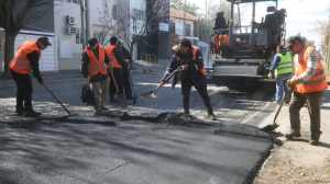 Repavimentación en Neuquén: avanzan las obras sobre 15 cuadras de Alderete