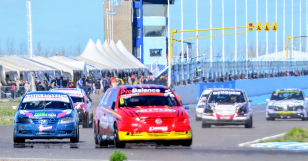 Eberle, Fernández y Della Gáspera se consagran en la carrera de Centenario