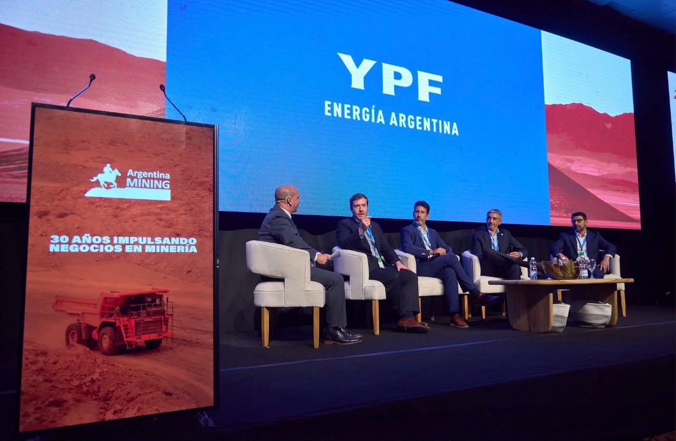 YPF anunció Diesel 10 Minero y presentó su propuesta integral para acompañar el crecimiento de la minería en Argentina