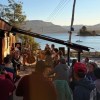 Imagen de Apostaron por un sueño a orillas del Aluminé: el rincón tanguero y patagónico que enamora a quienes visitan Villa Pehuenia
