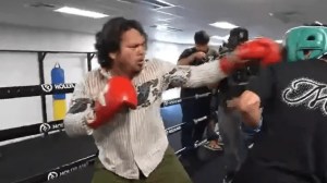 Lo hicieron enojar: el Chino Maidana noqueó a un influencer que lo provocó en una sesión de sparring