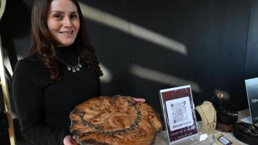 «Somos mapuches contemporáneos»: la artesana que devolvió la platería ancestral a las mujeres de su comunidad