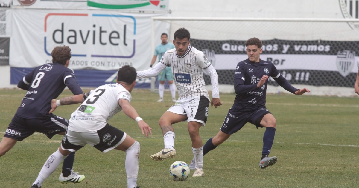 Cipolletti se enfrenta a Alvarado en un partido crucial del Federal A