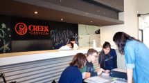 Imagen de «Un hecho histórico»: abrieron en Roca la primera fábrica de pastas inclusiva que genera empleo real