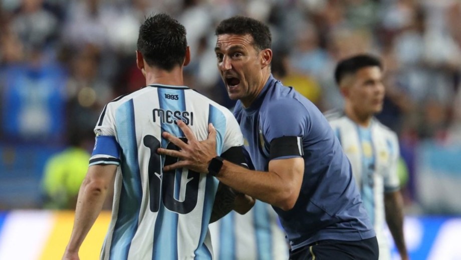 El DT también refirió a los amistosos venideros y la despedida del "10" de la Selección.