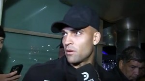 Lautaro llegó al país para la despedida de Messi: «Es una triste noticia, pero disfrutamos el legado que nos dejó»