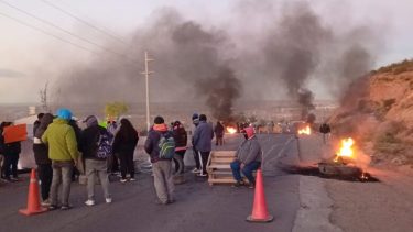 Levantaron el corte en la Bajada de Maida en Neuquén: comedor reclamó por recorte de suministros