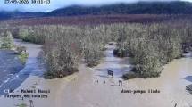 Imagen de Cerró un circuito del parque Nahuel Huapi por la crecida del río Manso