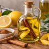 Imagen de Mezclar aceite de oliva con canela y cáscara de limón: para qué sirve y por qué lo recomiendan